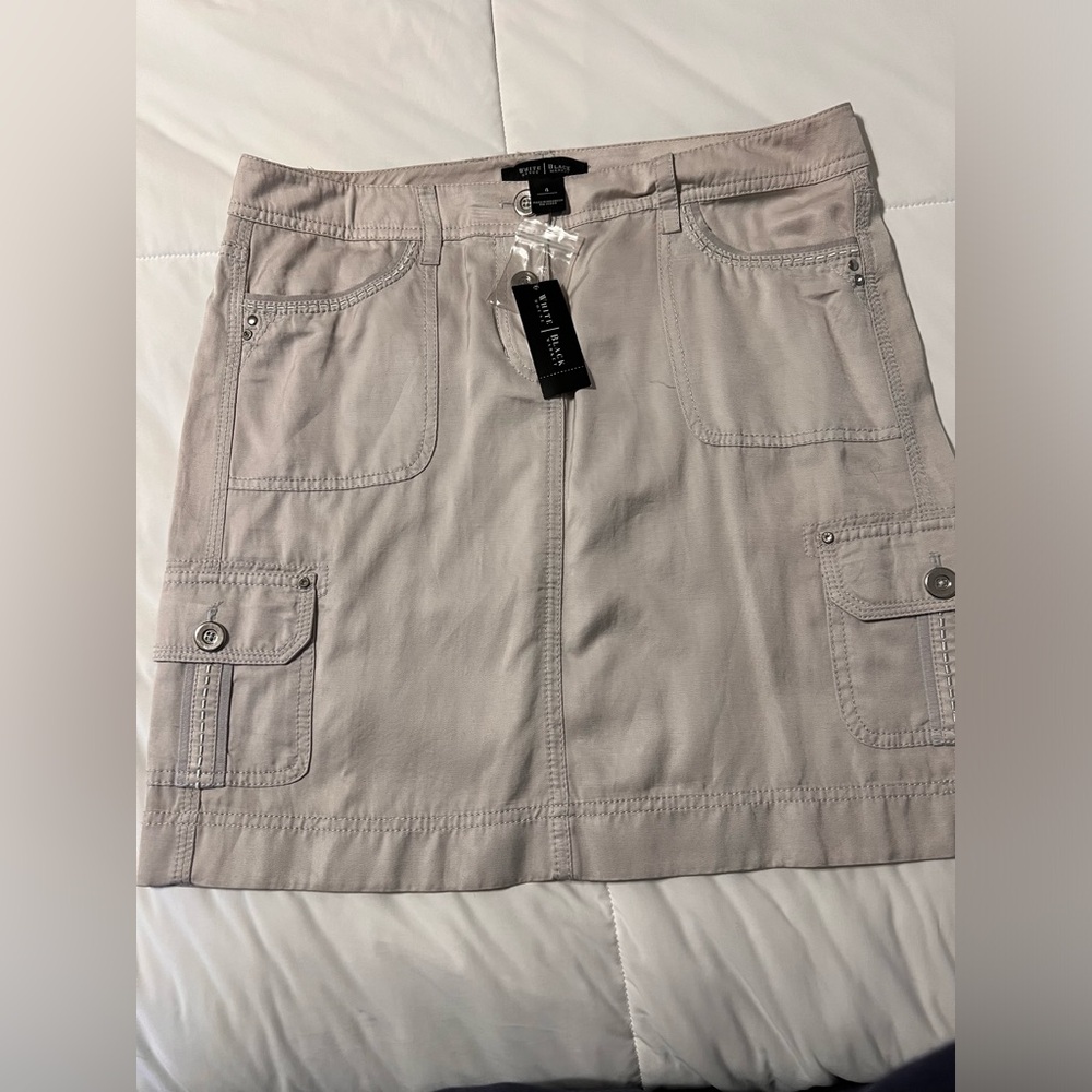 NWT WHITE HOUSE BLACK MARKET MINI SKIRT